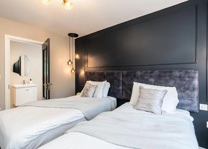 Riverside Villas Ferienhaus Manchester