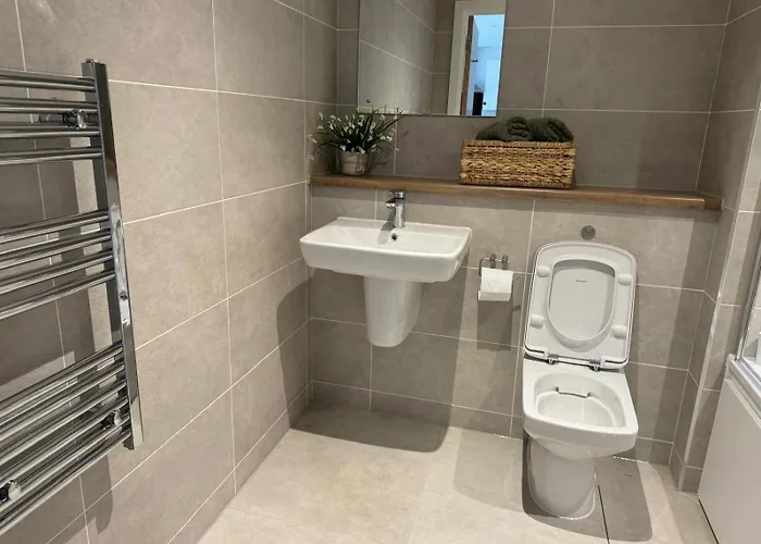 Penthouse Height Flat, View Balcony, Quiet, Free Wifi, Gym & Minimalistic Apartmán