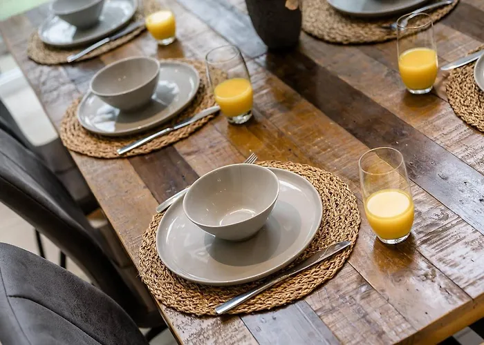 펜션 Pass The Keys Picture Perfect Haven In Didsbury Village - Free Parking & Ev Station 맨체스터