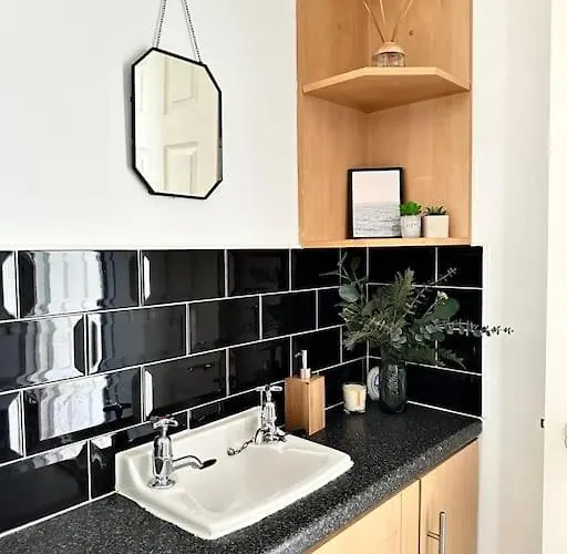 Ferienhaus 7 Guests House Old Trafford,media City,city Centre, Free Parking Manchester