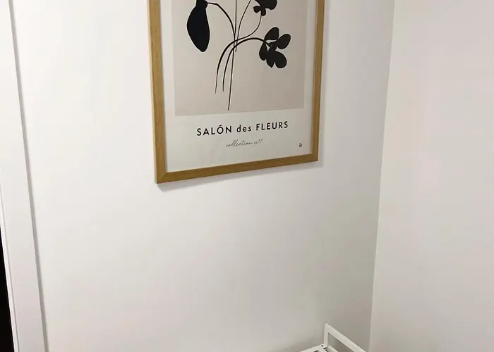 Failsworth Luxury With Free Parking By Daley Manchester