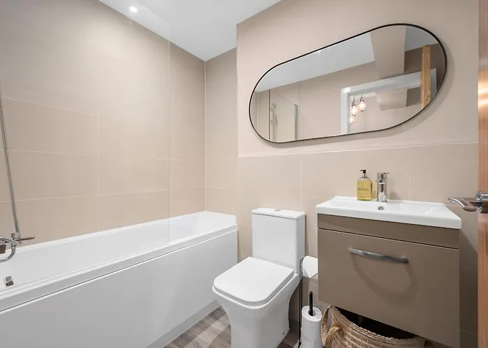 2 Bed Flat Apartamento *