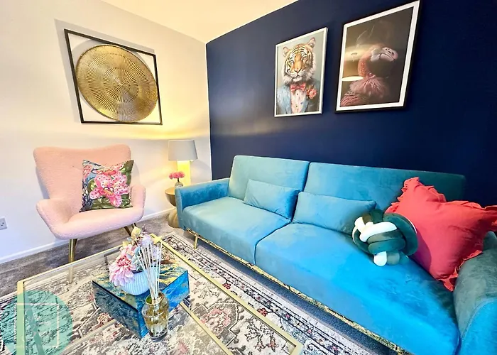 Charming 2br Swinton House -close To Center *