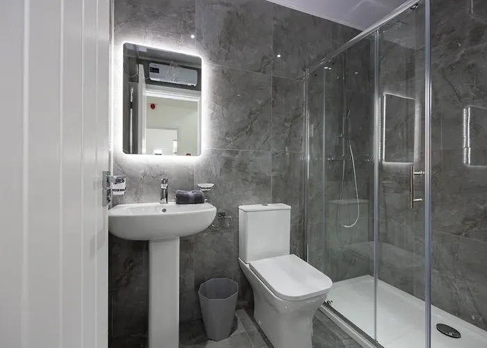 The Kent- Luxury Pensión Mánchester