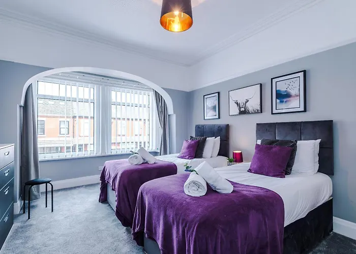 New! 3-bed Spacious In By 53 Degrees Property, Ideal For Groups, Free Parking! Σπίτι διακοπών *