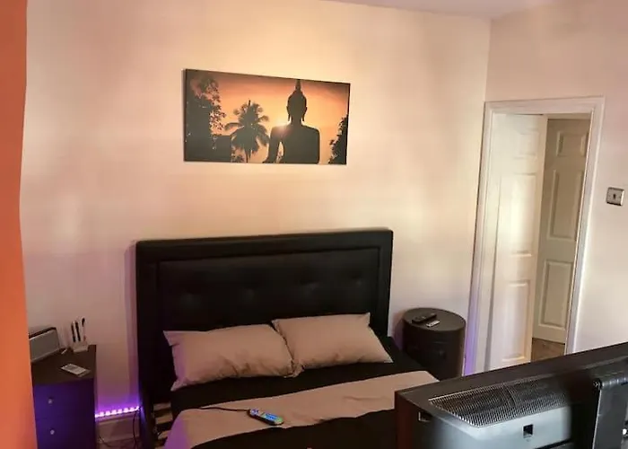 King Tv-bed En-suite Mediacity, Mufc, Salford Проживание в семье Манчестер