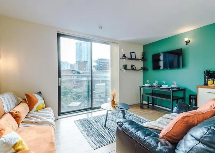 公寓 Modern 2br Near Centre - Free Parking Garage *