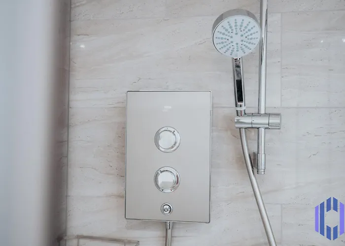 Lägenhet Scandi Loft Style - Sleeps 6 - Near Airport *