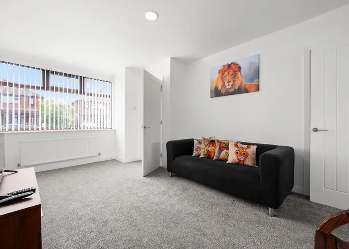 52 Furnival Road, 3* Mánchester