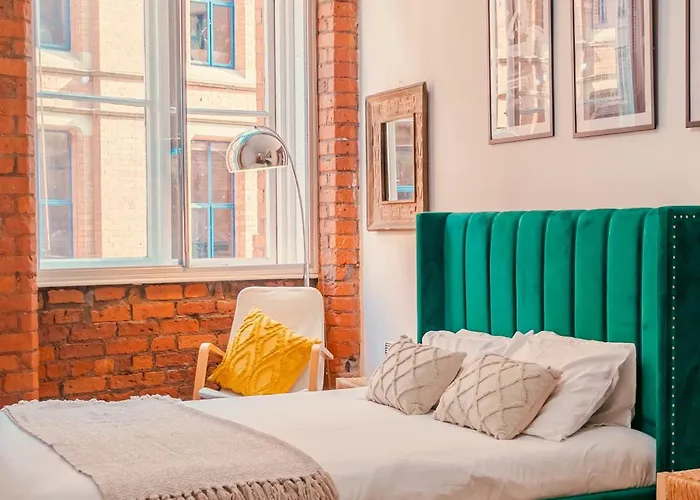 Chic Georgian Flat In *