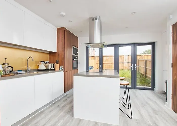 Vakantiehuis 5-bed House - Perfect For Groups & Families *