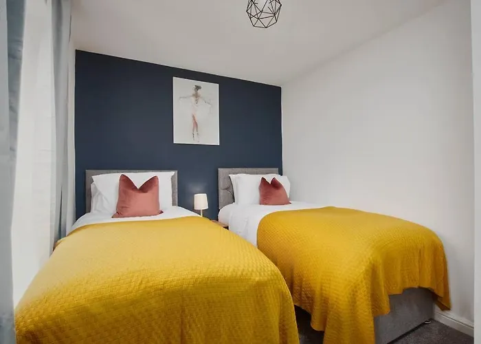 5-bed House - Perfect For Groups & Families Vakantiehuis