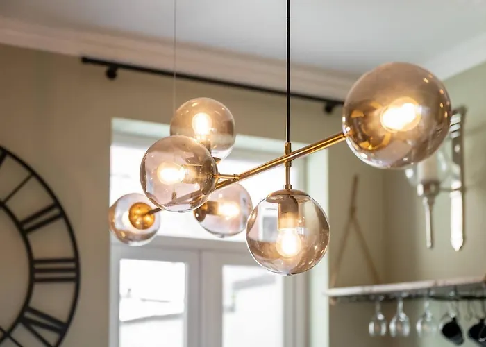 Prázdninový dům Large & Stylish Townhouse King Beds&free Parking