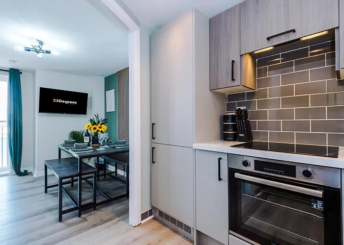 New! Stylish 2-bed In By 53 Degrees Property, Great Location - Sleeps 6! 曼彻斯特