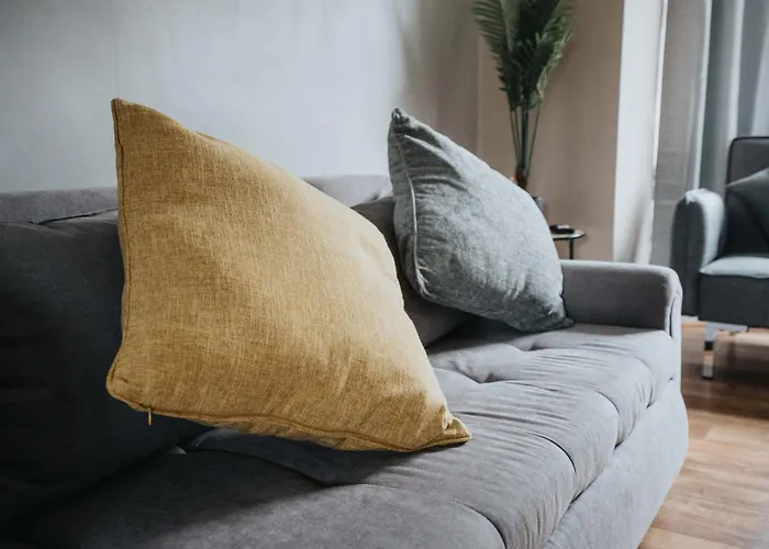 Apartman Vibrant & Spacious 3br House, Near & Salford Quays, Free Parking