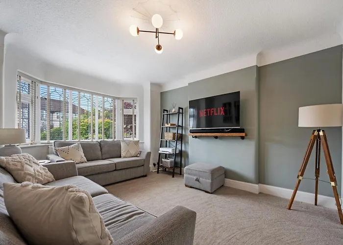 Pass The Keys Picture Perfect Haven In Didsbury Village - Free Parking & Ev Station * 맨체스터