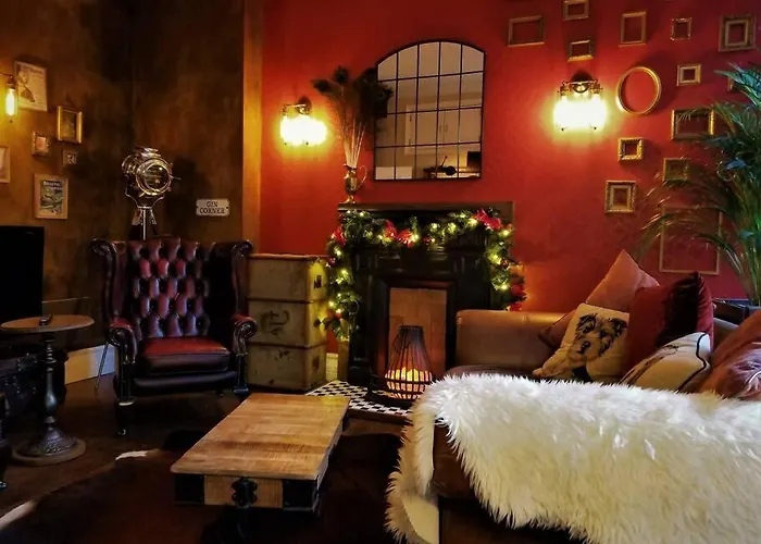 Boutique Centre Flat By Superhost