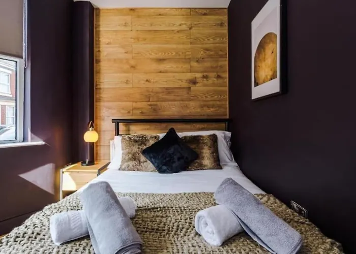 Industrial Design 4 Bed House * 맨체스터