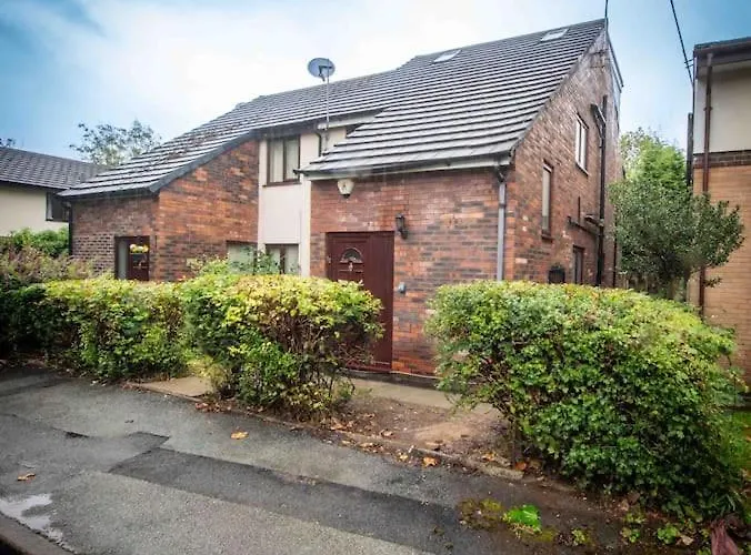 別荘 Beautiful, Peaceful, 5 Bedroom With Hot Tub!