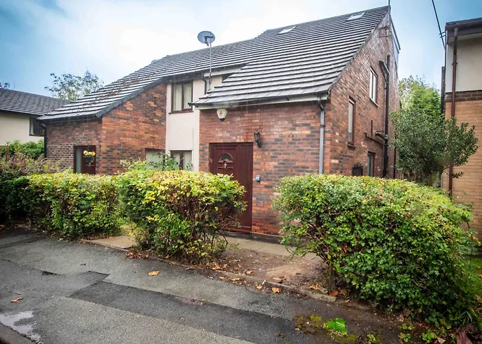 別荘 Beautiful, Peaceful, 5 Bedroom With Hot Tub! *