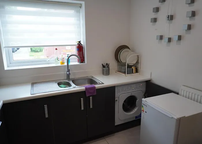 Rylance Luxury House - Free Parking Holiday home Manchester