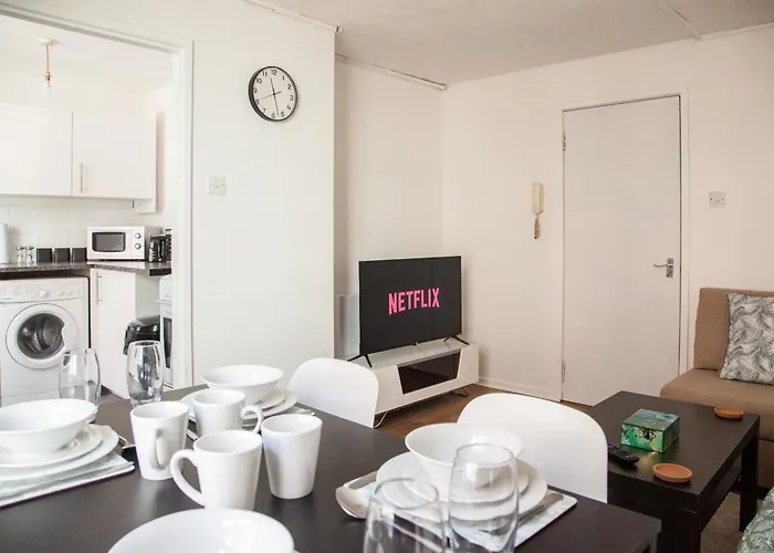 Centre Perfect Location