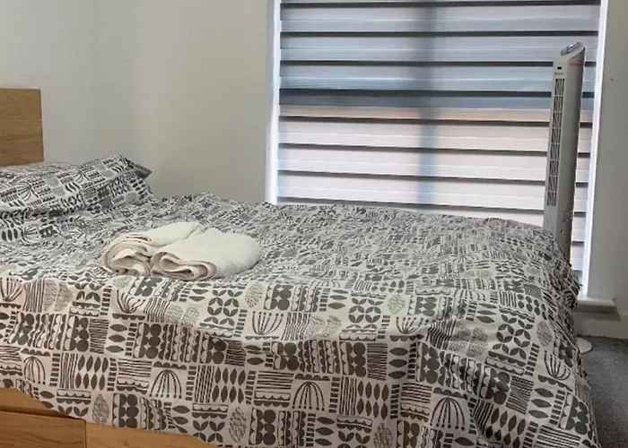 Serenity בית נופש מנצ'סטר