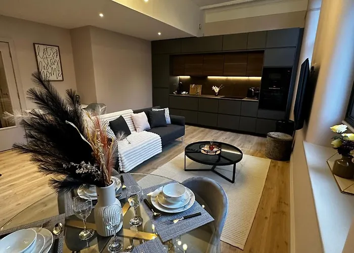 Апартаменты Stunning 2br In Chinatown *