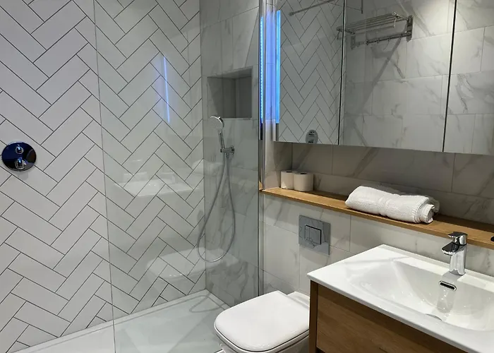 Апартаменты Stunning 2br In Chinatown *