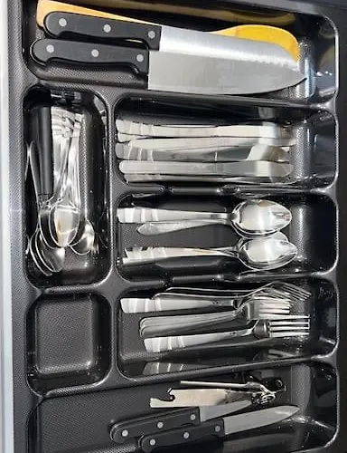 Where Dream Becomes Reality-netflix-games-central Apartment *