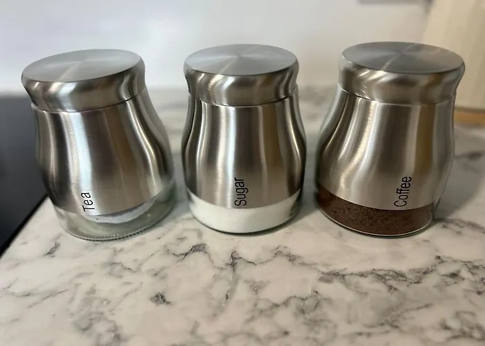 Apartment Where Dream Becomes Reality-netflix-games-central