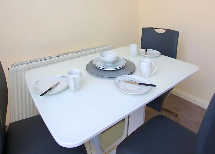 Mk Stylish Homes * Manchester