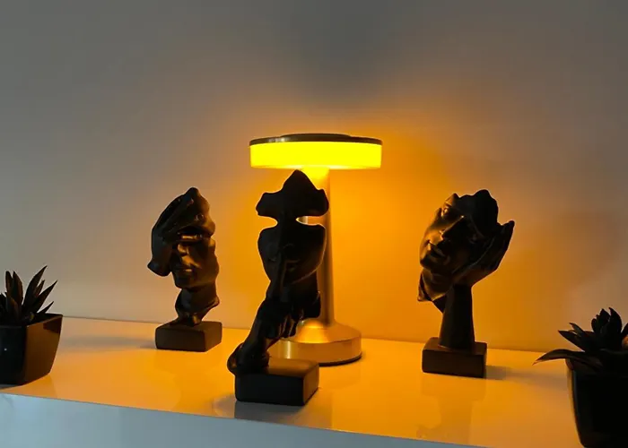 Luxurious, High-end 2-bedroom With Balcony Apartamento