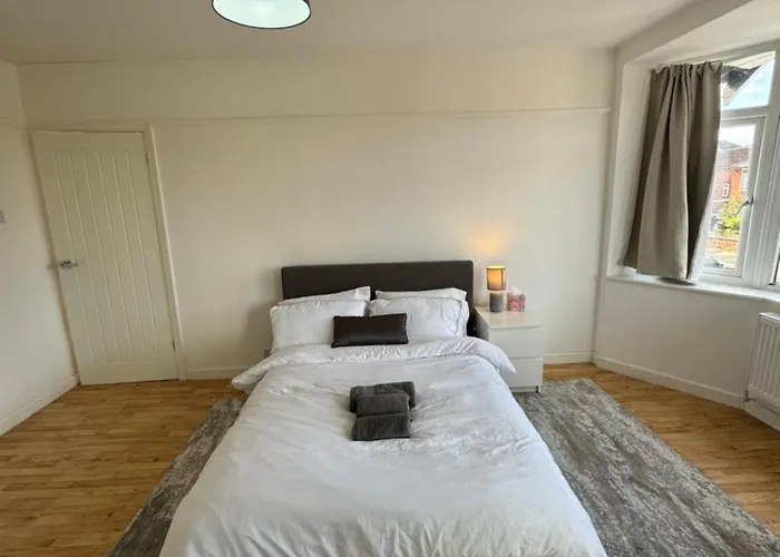 Pansiyon Elegant Estates Humble Abode 4 *