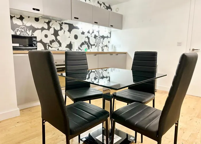 Apartament Private Garden With Geodome Manchester