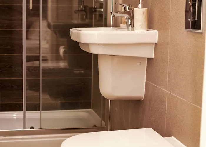 Sleek Haven Luxurious 2bed In Centre 曼彻斯特