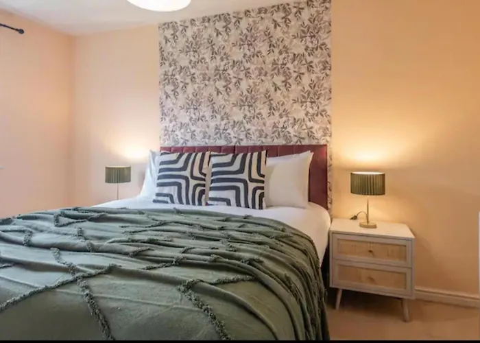 Dom wakacyjny Charming Whitehurst Drive Nest In Manchester