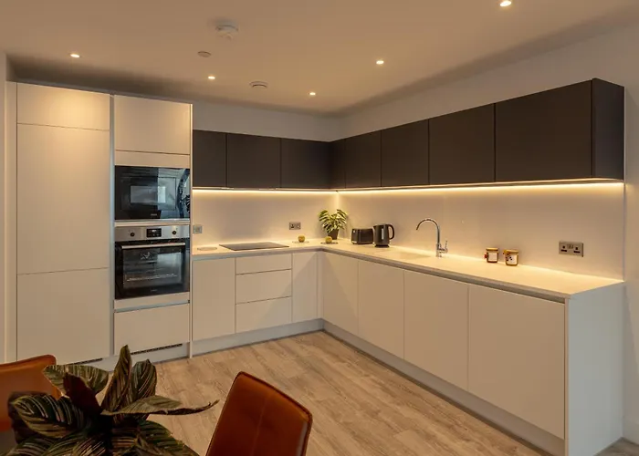 Ahg Luxury Tower Suite - Stunning City Views At Central Manchester شقة مانشستر