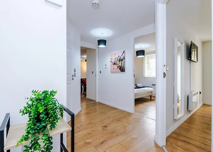 Comfy 2 Bedroom In Manchester, Pool Table And Ps4 Lejlighed *