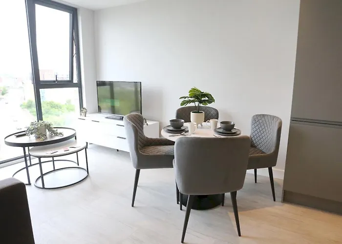 Regent Road - 9th Floor, Pets Allowed, 24hr Shop - Pass The Keys Appartement *