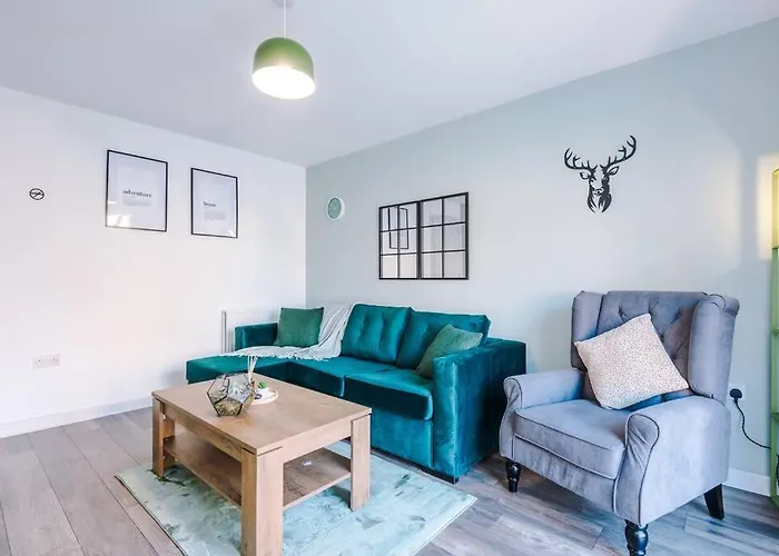 アパート Sleeps 7, Stunning Home, Free Parking, Perfect For Groups, Long Term Disc *