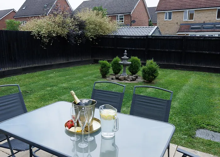 Riverside Villas Manchester