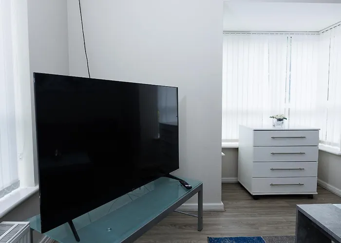 Riverside Villas Manchester