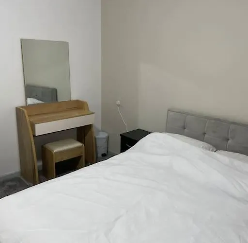 Apartment In The Heart Of *