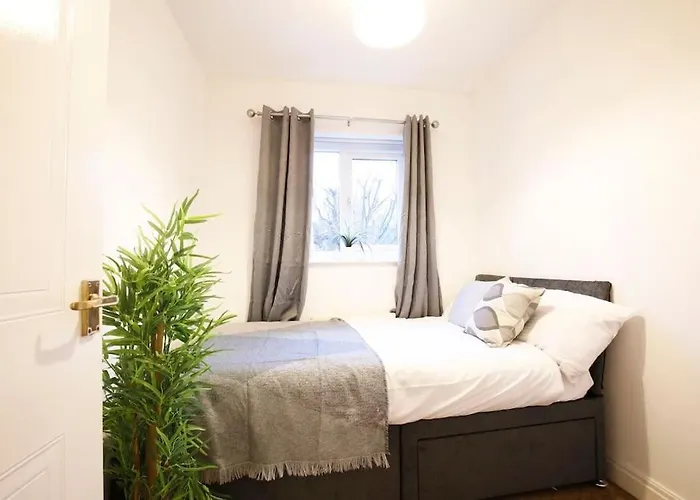Stunning 4-bedroom Didsbury 아파트 맨체스터