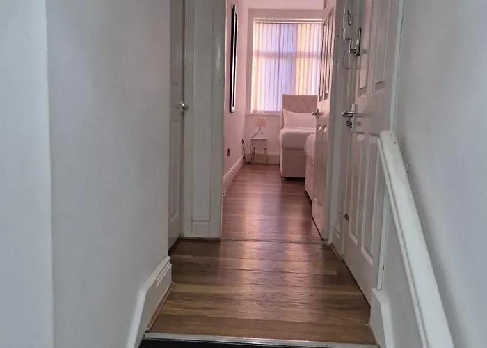 Apartment Affordably Elegant Close To Coop Live, Etihad Stadium And Centre Manchester