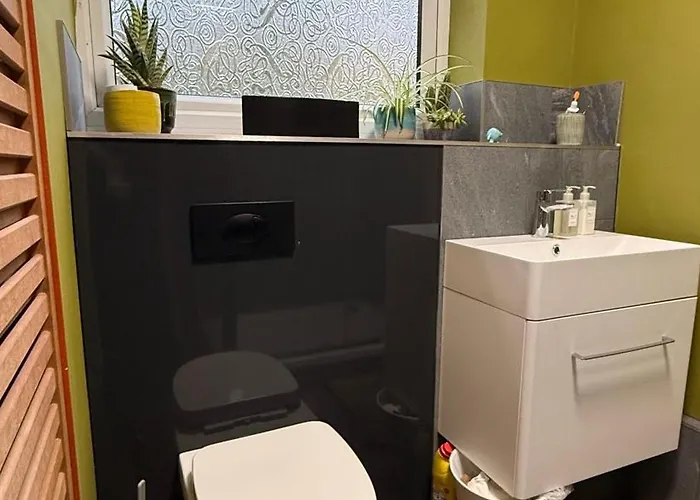 8 Riversdale King Size Проживание в семье *