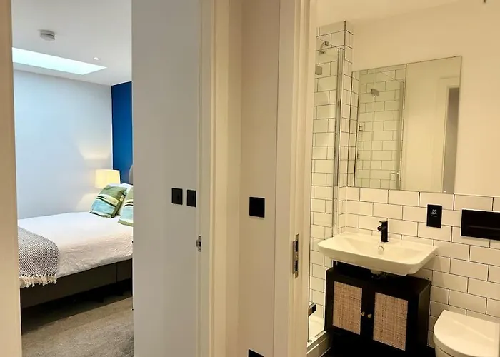 Stunning Centre Duplex With Free Parking Апартаменты Манчестер