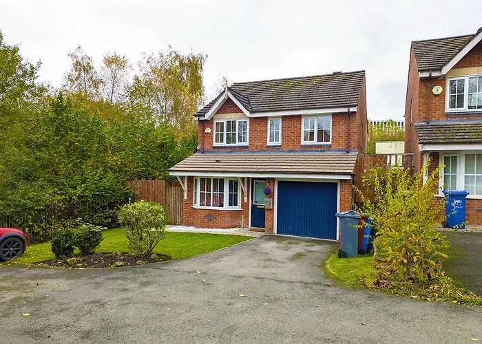 Feriehus Spacious 4 Bed Riverside