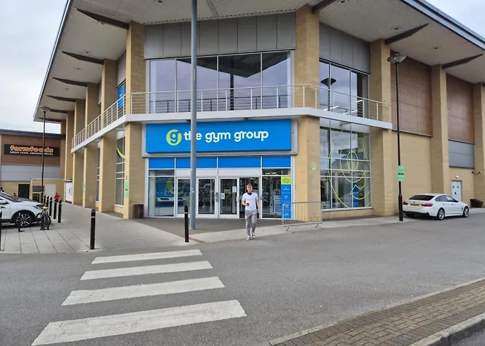 Apartment Affordably Elegant Close To Coop Live, Etihad Stadium And Centre